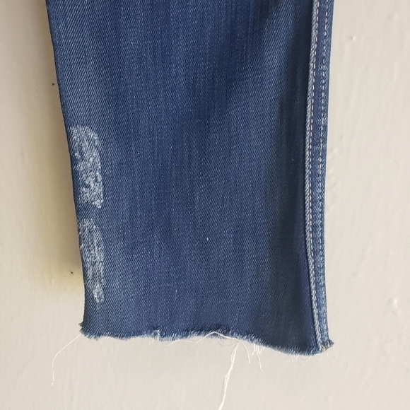 MOTHER The Pony Boy Ankle Fray Cuffed Jeans in Tequila Truth - Picture 8 of 14